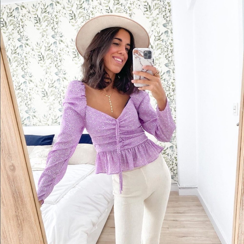 Blogger’s Favorite Zara Lilac Floral Top